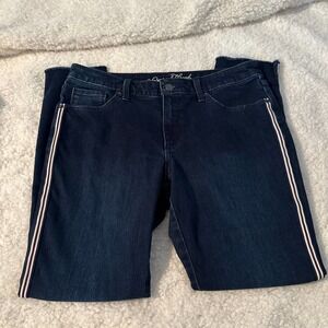 Universal thread jeans